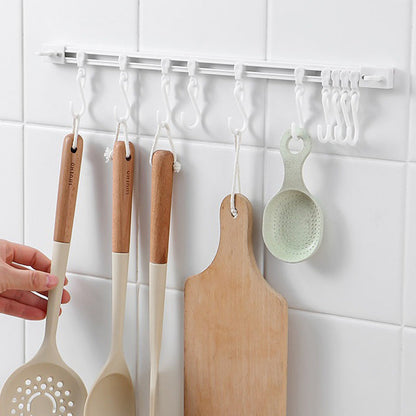 🧹 Pionowe przechowywanie oszczędza miejsce – koniec z zagraconą kuchnią i łazienką! Haki bez wiercenia na szynę 🍽️✨
