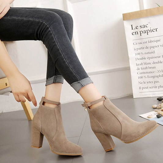 （🔥New Year Special 50% OFF）Women’s Pointed-toe Chunky Heel Ankle Boots